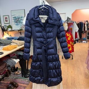 Burberry Women's Navy Long Puffer Coat - Sz US 8
